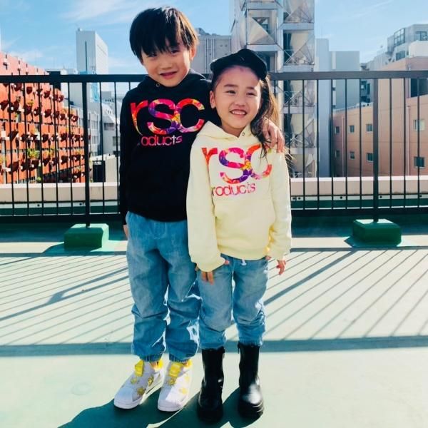 [KIDS] “Flower” ロゴ SWEAT プルオーバー