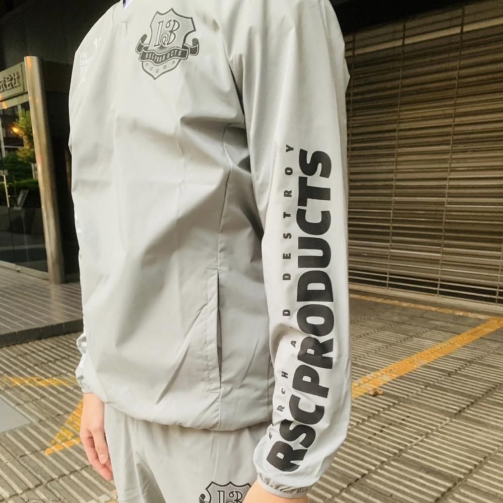 ロゴ  セットアップピステ上下セット