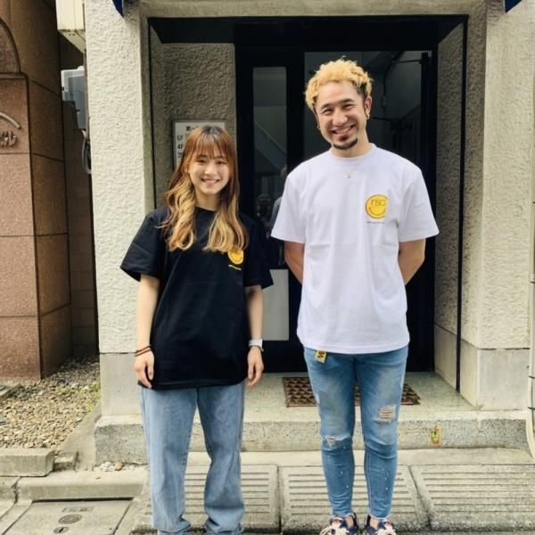 Smile Tシャツ（全２色）