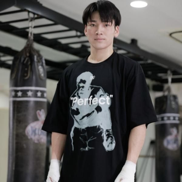 Legend ビッグシルエットTシャツ（XLサイズ）