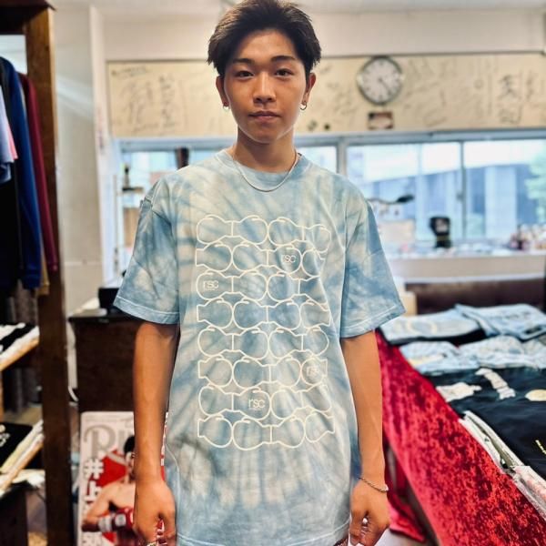 【40%OFF OUTLET SALE】ボクシンググローブ総柄 タイダイTシャツ