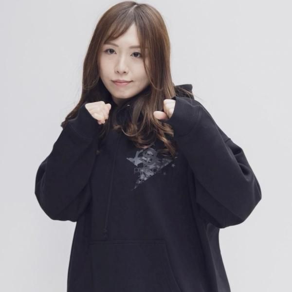 【新作】"IWU"ビッグシルエットプルオーバー パーカー(裏起毛）（全３色）