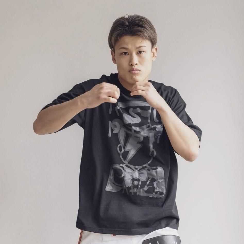【新作】“IWU” ビッグシルエットコットンTシャツ（全3色）